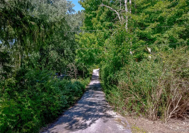 Photo 3 of Single family home for sale at 19 Turk Hl Rd, Southeast, NY 10509 | MLS# 1051278 | Listing updated on 2026-09-28
