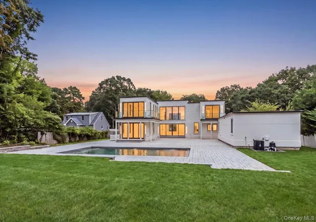 Photo 50 of Mansion for sale at 1080 Westminster Ave, Huntington, NY 11746 | MLS# 1051281 | Listing updated on 2026-10-04