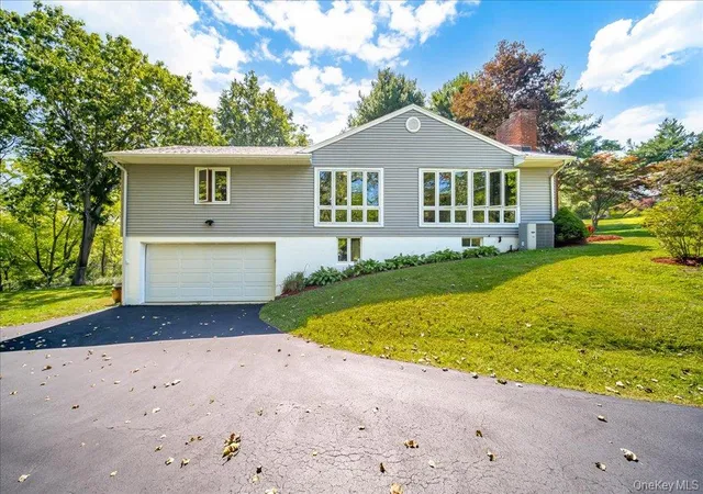 Photo 3 of Single family home for sale at 23 Mcintosh Dr, Poughkeepsie (town), NY 12603 | MLS# 1051308 | Listing updated on 2026-10-09