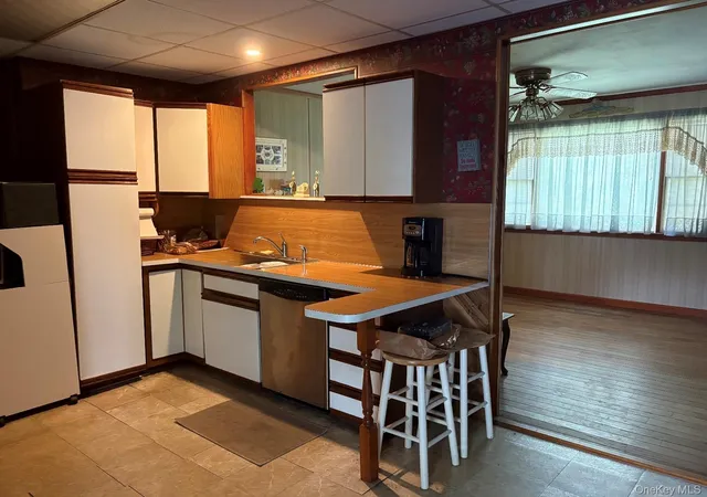 Photo 3 of Single family home for sale at 111 King St, Hempstead, NY 11565 | MLS# 1051313 | Listing updated on 2026-09-19