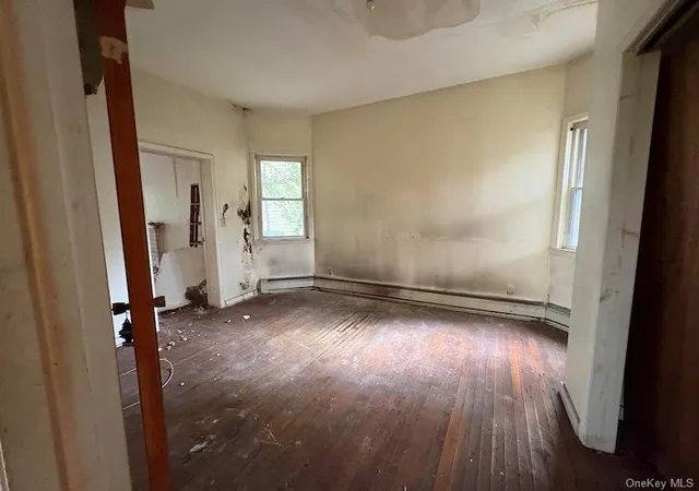 Photo 2 of Sale Pending at 308 S 7th Avenue, Mount Vernon, NY 10550 | MLS# 1051352 | Listing updated on 2026-10-08