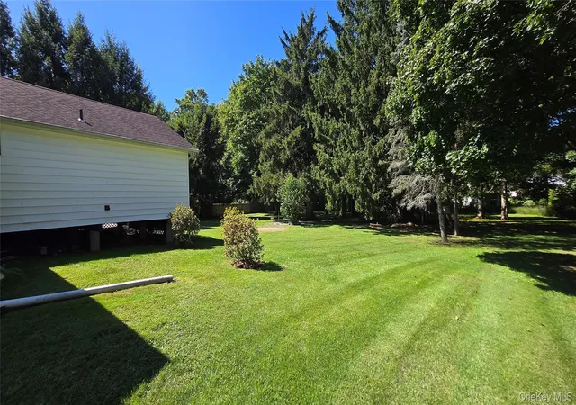 Photo 3 of Single family home for sale at 29 Kinry Rd, Poughkeepsie (town), NY 12603 | MLS# 1051377 | Listing updated on 2026-10-04