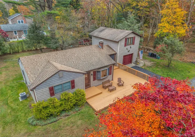 Photo 2 of Single family home for sale at 17 Hawkins Ln, Brookhaven, NY 11719 | MLS# 1051406 | Listing updated on 2026-10-04