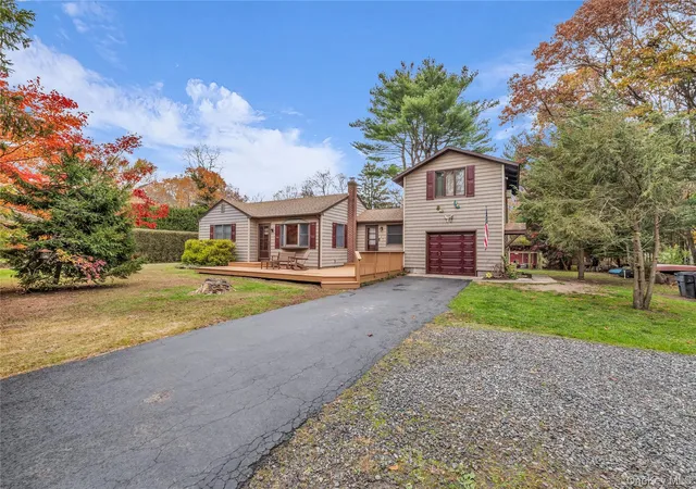 Photo 3 of Single family home for sale at 17 Hawkins Ln, Brookhaven, NY 11719 | MLS# 1051406 | Listing updated on 2026-10-04