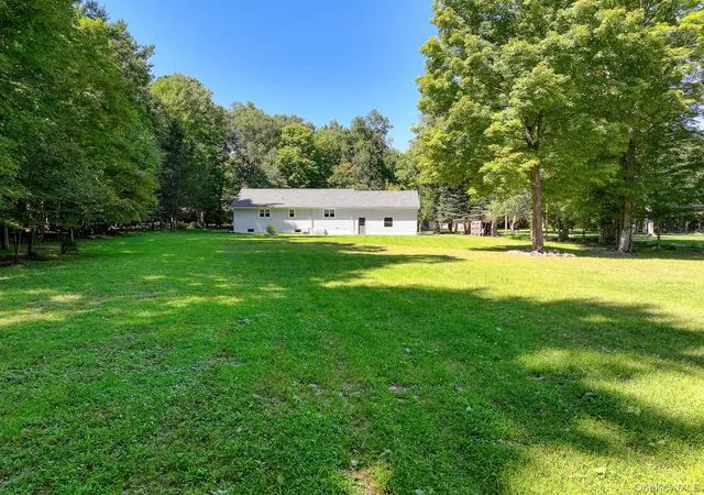 Photo 4 of Sale Pending at 34 Van Buskirk Rd, Saugerties, NY 12477 | MLS# 1051415 | Listing updated on 2026-10-02