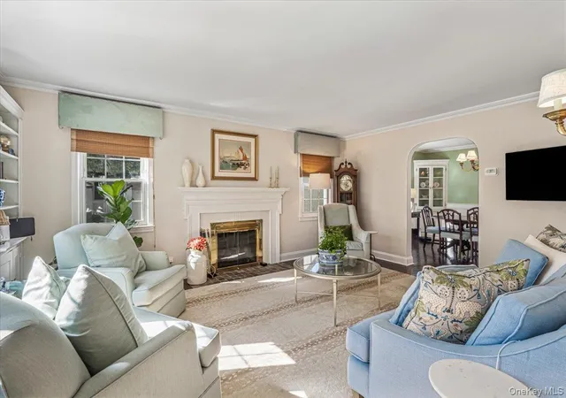 Photo 2 of Single family home for sale at 5 Ash St, Hempstead, NY 11001 | MLS# 1051422 | Listing updated on 2026-10-08