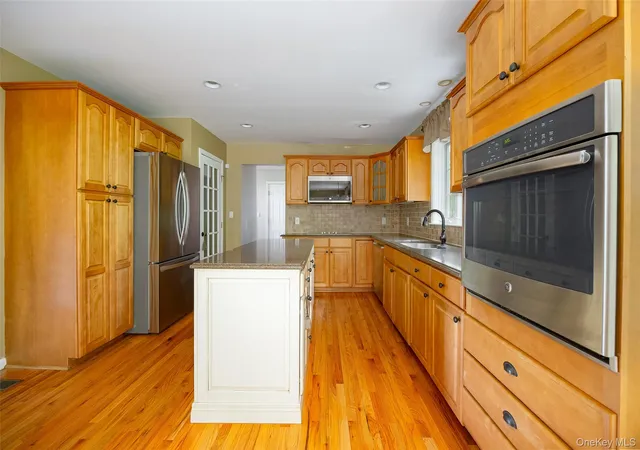 Photo 3 of Sale Pending at 76 Rockledge Dr, La Grange, NY 12569 | MLS# 1051434 | Listing updated on 2026-10-06