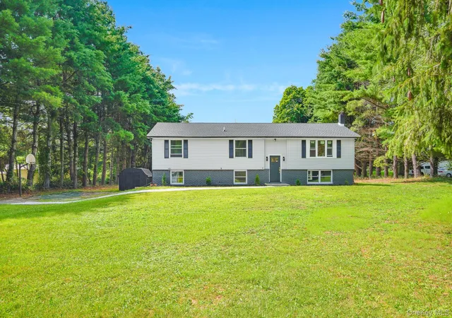 Photo 1 of Single family home for sale at 36 Bronson Rd, Beekman, NY 12570 | MLS# 1051437 | Listing updated on 2026-10-02