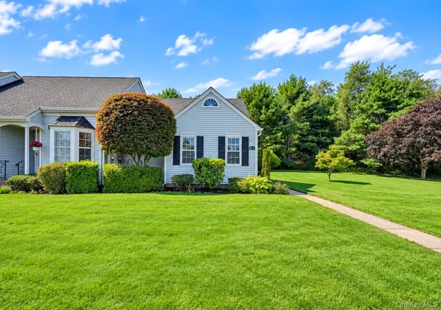 Condo for sale at 2555 Youngs Ave #11A, Southold, NY 11971 | MLS# 1051473