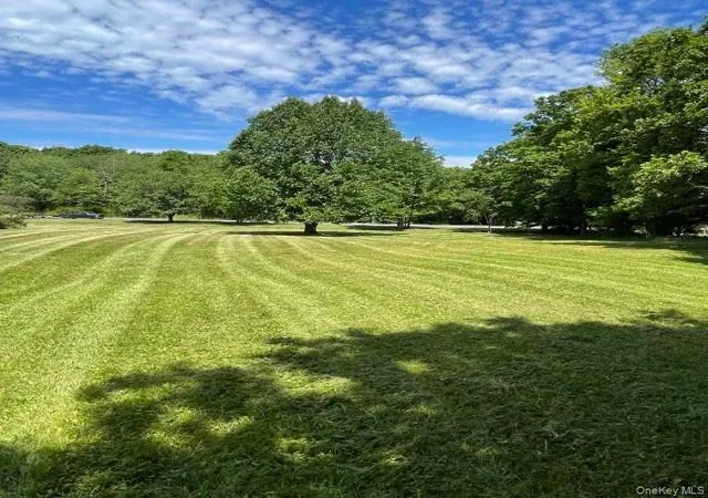 Photo 4 of Single family home for sale at 48 High Meadow Rd, Hamptonburgh, NY 10916 | MLS# 1051475 | Listing updated on 2026-09-17
