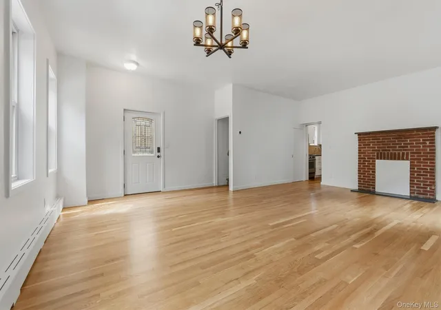 Photo 4 of Single family home for sale at 9 Desmond Ave, Yonkers, NY 10708 | MLS# 1051476 | Listing updated on 2026-09-27