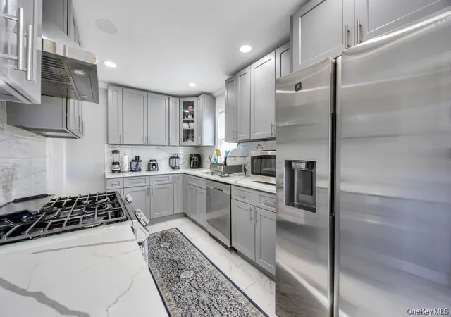 Photo 1 of Single family home for sale at 48 Liberty Ave, North Hempstead, NY 11501 | MLS# 1051480 | Listing updated on 2026-09-17