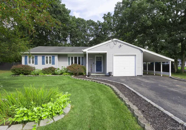 Photo 1 of Single family home for sale at 21 Aberdeen Dr, Mastic, NY 11950 | MLS# 1051490 | Listing updated on 2026-10-07