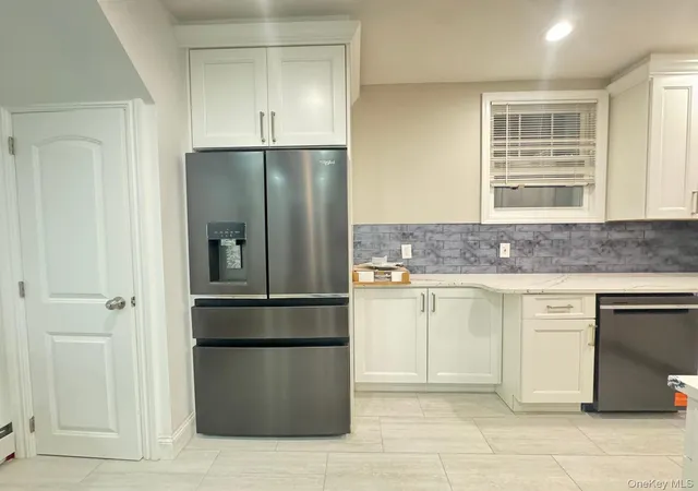 Photo 3 of Single family home for sale at 40-29 167th Street, New York, NY 11358 | MLS# 1051496 | Listing updated on 2026-09-17