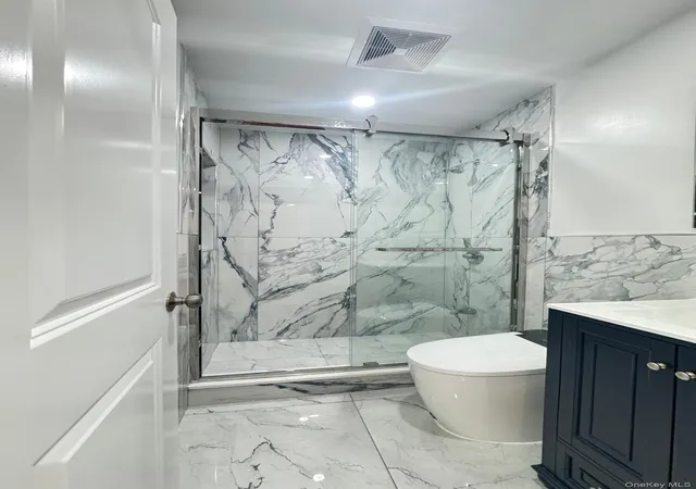 Photo 4 of Single family home for sale at 40-29 167th Street, New York, NY 11358 | MLS# 1051496 | Listing updated on 2026-09-17