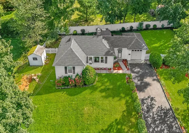 Photo 2 of Single family home for sale at 9 Whittier Ave, Cortlandt, NY 10567 | MLS# 1051498 | Listing updated on 2026-10-07
