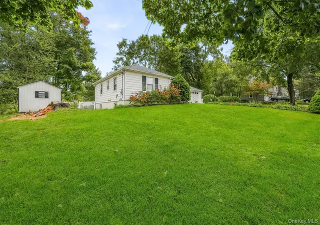 Photo 4 of Single family home for sale at 9 Whittier Ave, Cortlandt, NY 10567 | MLS# 1051498 | Listing updated on 2026-10-07
