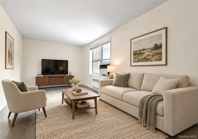 Condo for sale at 27-10 Parsons Blvd #2F, New York, NY 11354 | MLS# 1051511