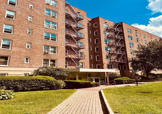 Condo for sale at 1300 Midland Ave #A-65, Yonkers, NY 10704 | MLS# 1051512