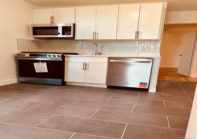 Photo 3 of House for sale at 1300 Midland Ave #A-65, Yonkers, NY 10704 | MLS# 1051512 | Listing updated on 2026-09-17