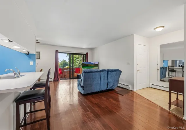 Listing Photo 5 - Condo for sale in building located at 58 Hudson Vw Hl, Ossining, NY 10562