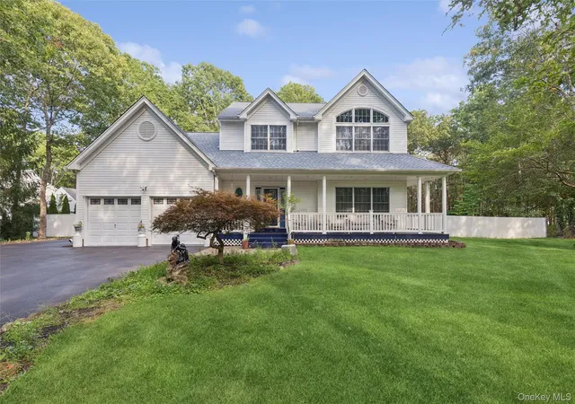 Photo 1 of Single family home for sale at 22 Jerusalem Holw Rd, Brookhaven, NY 11949 | MLS# 1051531 | Listing updated on 2026-09-22
