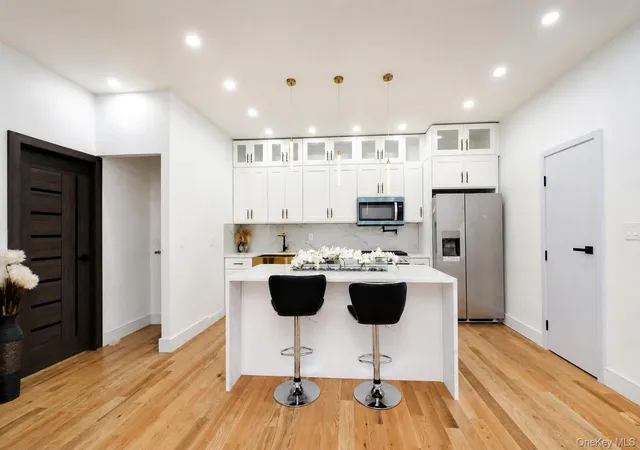 Photo 1 of Single family home for sale at 1194 Albany Ave, New York, NY 11203 | MLS# 1051548 | Listing updated on 2026-09-17