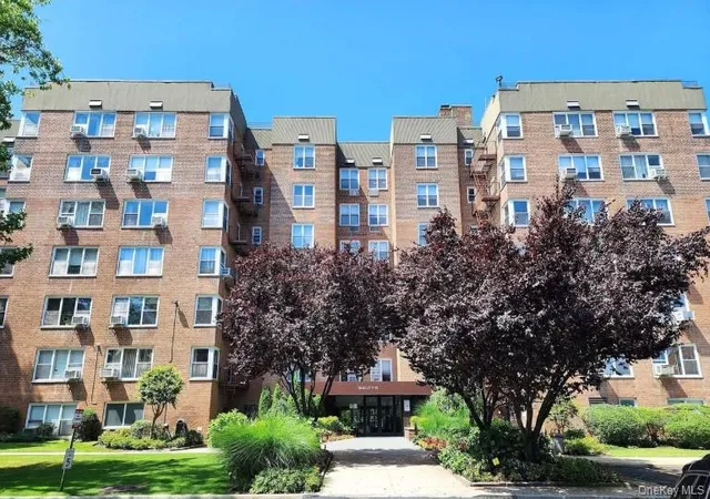 Condo for sale at 18-50 211 Street #2K, New York, NY 11360 | MLS# 1051551