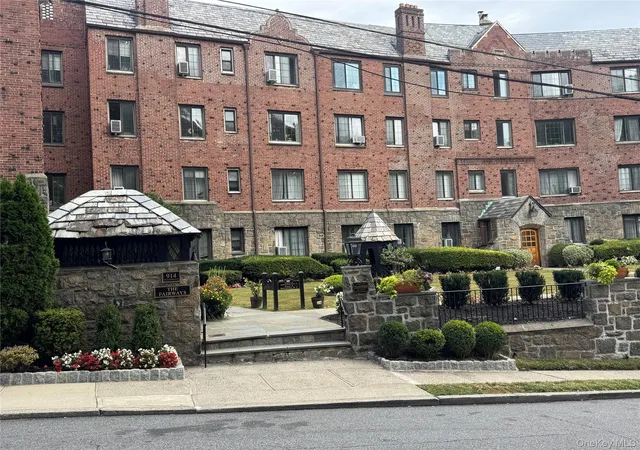 Photo 1 of Condo for sale at 914 Wynnewood Rd #1F, Pelham, NY 10803 | MLS# 1051555 | Listing updated on 2026-09-20