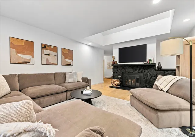 Photo 4 of Condo for sale at 10 Briarcliff Dr S #5, Ossining, NY 10562 | MLS# 1051559 | Listing updated on 2026-10-08