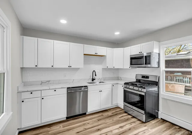 Photo 4 of Single family home for sale at 44 Glenwood Ave, Poughkeepsie, NY 12603 | MLS# 1051578 | Listing updated on 2026-10-11
