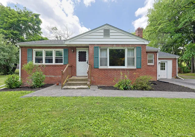 Single family home for sale at 178 Mount Airy Rd, New Windsor, NY 12553 | MLS# 1051580