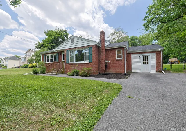 Photo 1 of Single family home for sale at 178 Mount Airy Rd, New Windsor, NY 12553 | MLS# 1051580 | Listing updated on 2026-09-17