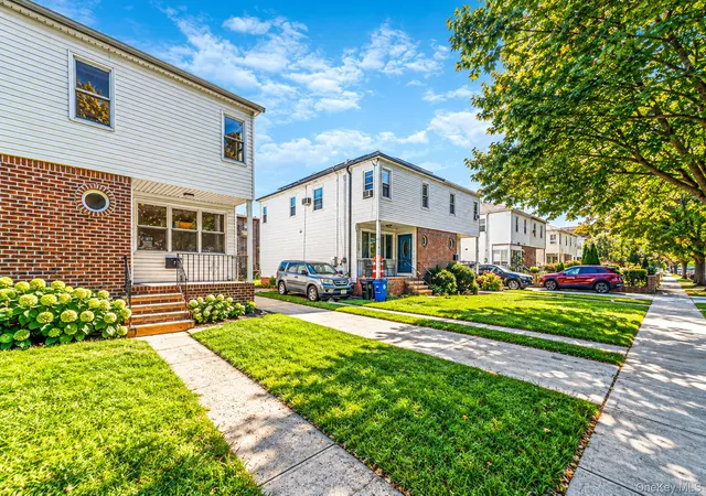 Photo 3 of Single family home for sale at 1313 Remsen Ave, New York, NY 11236 | MLS# 1051588 | Listing updated on 2026-09-17