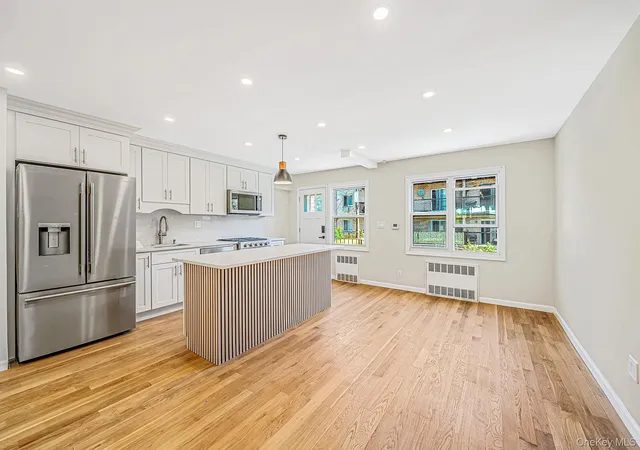Photo 4 of Single family home for sale at 1313 Remsen Ave, New York, NY 11236 | MLS# 1051588 | Listing updated on 2026-09-17