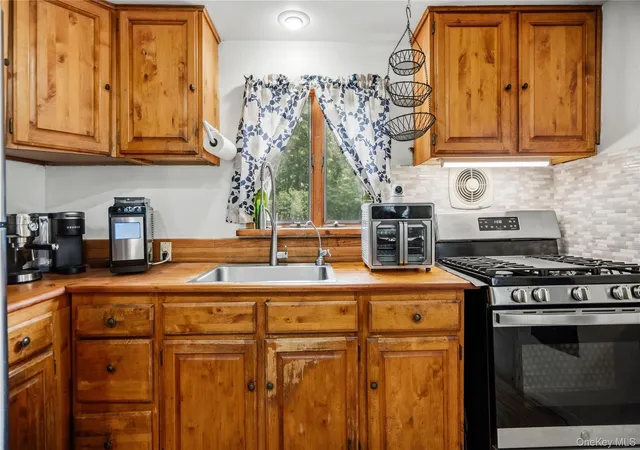 Photo 3 of Single family home for sale at 239 Cypress Dr, Brookhaven, NY 11951 | MLS# 1051596 | Listing updated on 2026-09-20