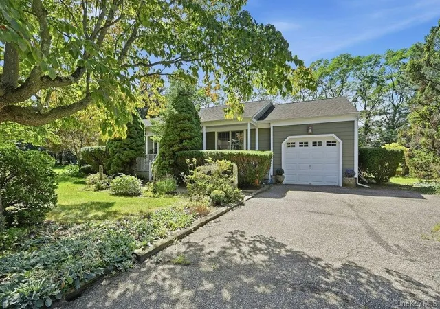 Photo 2 of Single family home for sale at 985 Silver Colt Rd, Southold, NY 11935 | MLS# 1051628 | Listing updated on 2026-10-03