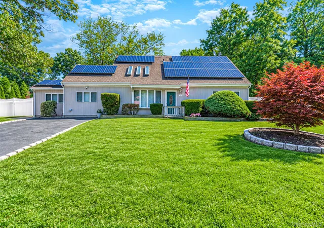 Single family home for sale at 17 Fenwick Ave, Brookhaven, NY 11738 | MLS# 1051639