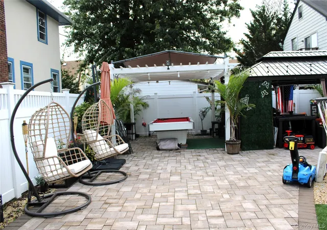 Photo 4 of Single family home for sale at 20020 104th Avenue, New York, NY 11412 | MLS# 1051659 | Listing updated on 2026-09-17