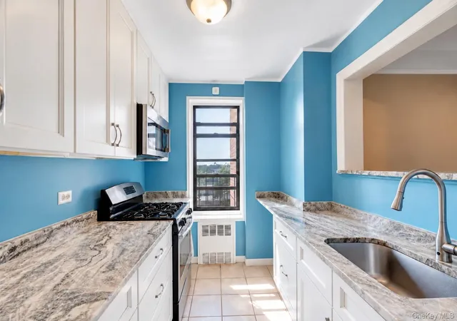 Listing Photo 3 - Condo for sale in building located at 285 E 35Th St, New York City, NY 11203 - Unit #6D