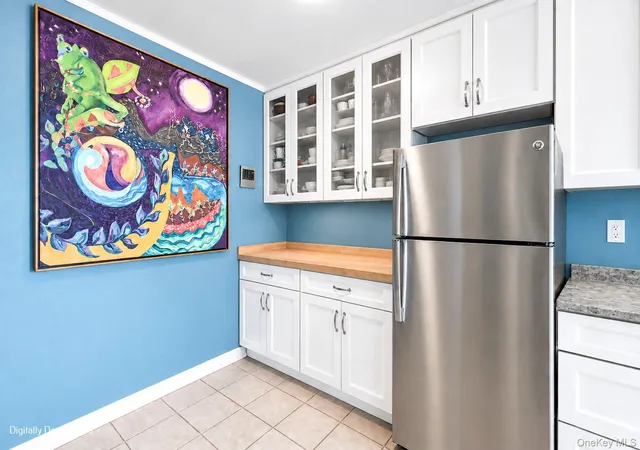 Listing Photo 4 - Condo for sale in building located at 285 E 35Th St, New York City, NY 11203 - Unit #6D