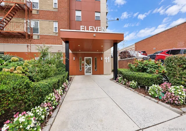 Condo for sale at 11 Balint Dr #541, Yonkers, NY 10710 | MLS# 1051676