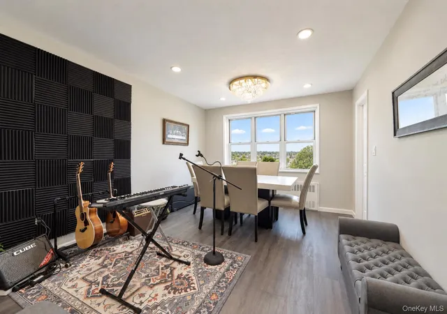 Photo 3 of House for sale at 11 Balint Dr #541, Yonkers, NY 10710 | MLS# 1051676 | Listing updated on 2026-09-30