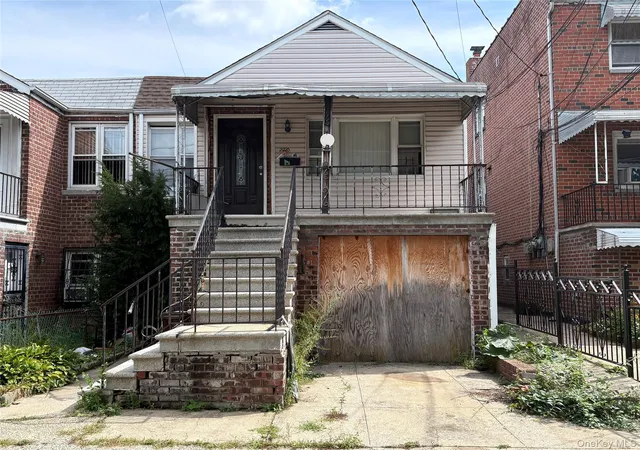 Photo 1 of Multi family home for sale at 2928 Fenton Ave, New York, NY 10469 | MLS# 1051679 | Listing updated on 2026-09-17