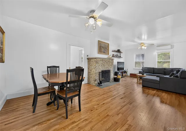 Photo 3 of House for sale at 432 W Main St, Huntington, NY 11743 | MLS# 1051682 | Listing updated on 2026-09-20