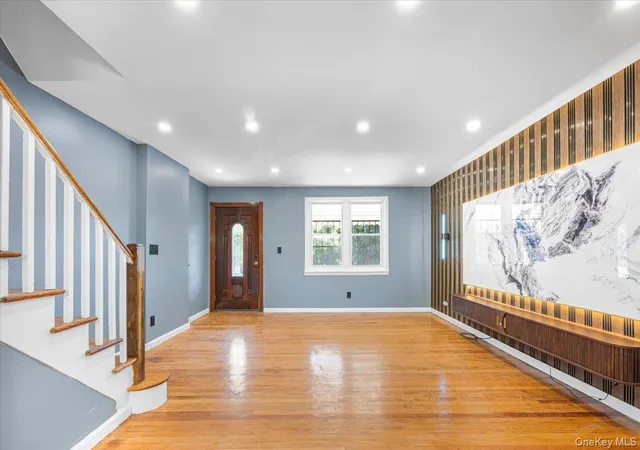Photo 3 of Single family home for sale at 2891 Dewitt Pl, New York, NY 10469 | MLS# 1051693 | Listing updated on 2026-09-17
