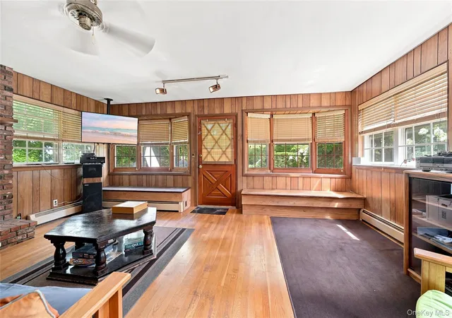 Photo 3 of Single family home for sale at 76 Queen Rd, Brookhaven, NY 11778 | MLS# 1051695 | Listing updated on 2026-09-19