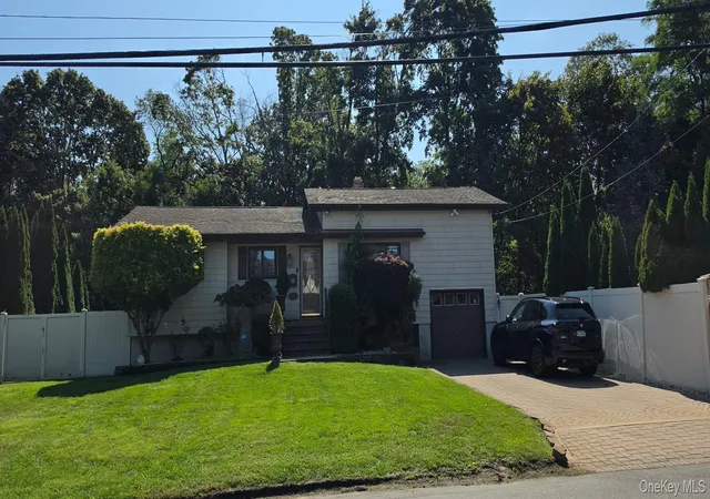 Photo 2 of Single family home for sale at 1420 August Rd, Babylon, NY 11703 | MLS# 1051715 | Listing updated on 2026-09-29