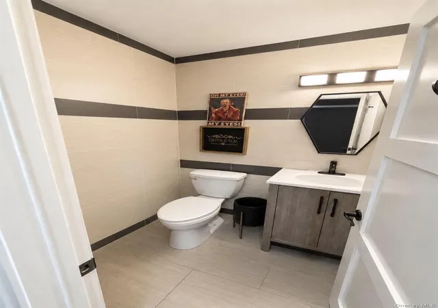 Photo 27 of Single family home for sale at 3 James St, Oyster Bay, NY 11735 | MLS# 1051723 | Listing updated on 2026-10-05
