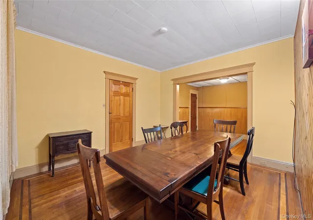 Listing Photo 4 - Condo for sale in building located at 71-15 68th St, New York, NY 11385